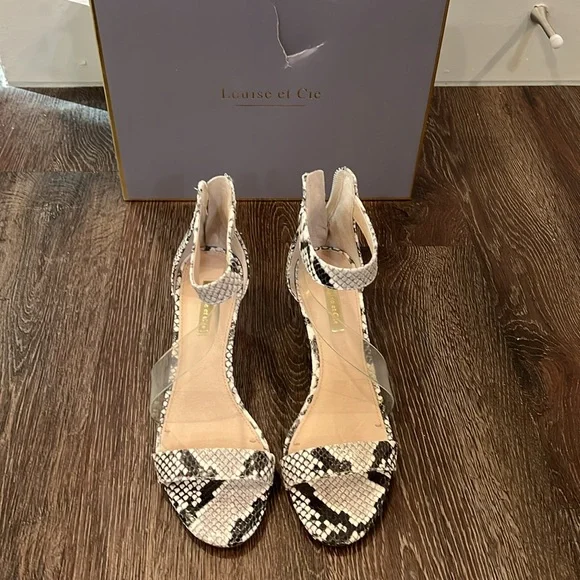 NIB Louis et Cie Snake Print Heels - 7.5 - Picture 3 of 8